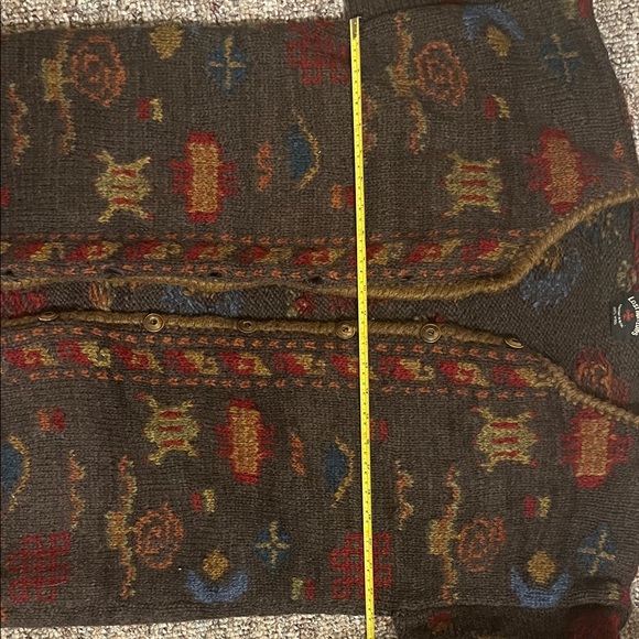 Vintage Lost Horizons Cozy Multicolor Button-Up Cardigan - Picture 7 of 10